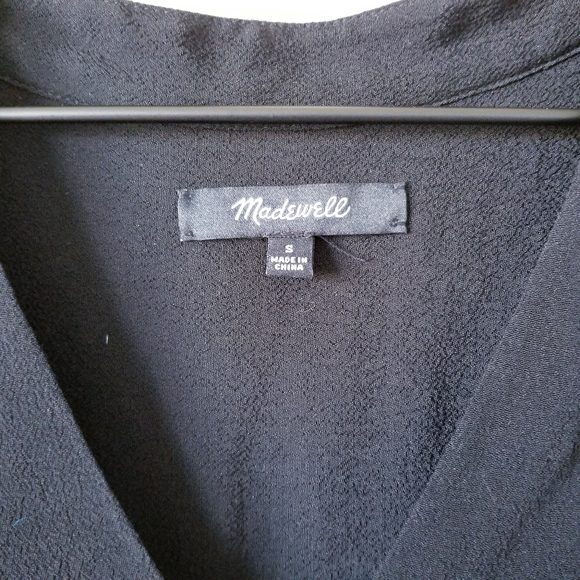 Madewell Black Tank - Picture 4 of 5